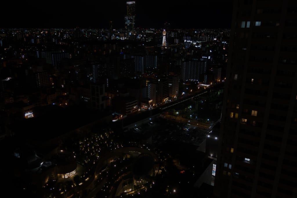 露光量をアンダー気味に-3.6